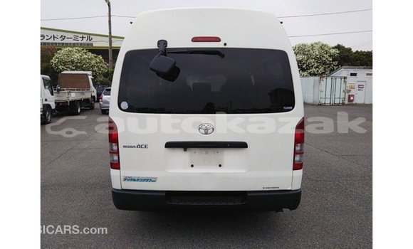 Buy Import Toyota Hiace White Car in Import - Dubai in Akmecet Buy Import Toyota Hiace White Car in Import - Dubai in Akmecet