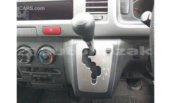 Buy Import Toyota Hiace White Car in Import - Dubai in Akmecet Buy Import Toyota Hiace White Car in Import - Dubai in Akmecet