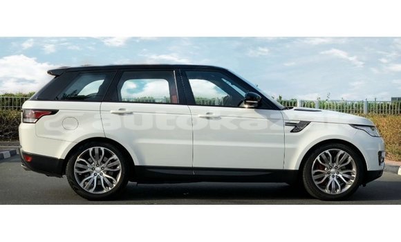 Buy Import Land Rover Range Rover White Car in Import - Dubai in Akmecet Buy Import Land Rover Range Rover White Car in Import - Dubai in Akmecet