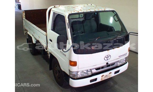 Buy Import Toyota Dyna White Car in Import - Dubai in Akmecet Buy Import Toyota Dyna White Car in Import - Dubai in Akmecet