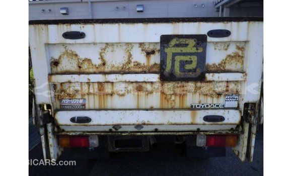 Buy Import Toyota Dyna White Car in Import - Dubai in Akmecet Buy Import Toyota Dyna White Car in Import - Dubai in Akmecet