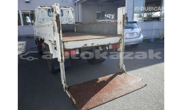 Buy Import Toyota Dyna White Car in Import - Dubai in Akmecet Buy Import Toyota Dyna White Car in Import - Dubai in Akmecet