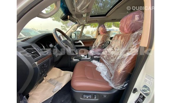 Buy Import Toyota Land Cruiser White Car in Import - Dubai in Akmecet Buy Import Toyota Land Cruiser White Car in Import - Dubai in Akmecet
