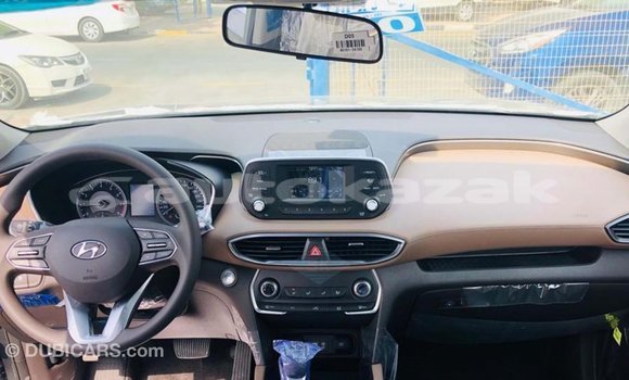 Buy Import Hyundai Santa Fe Green Car in Import - Dubai in Akmecet Buy Import Hyundai Santa Fe Green Car in Import - Dubai in Akmecet