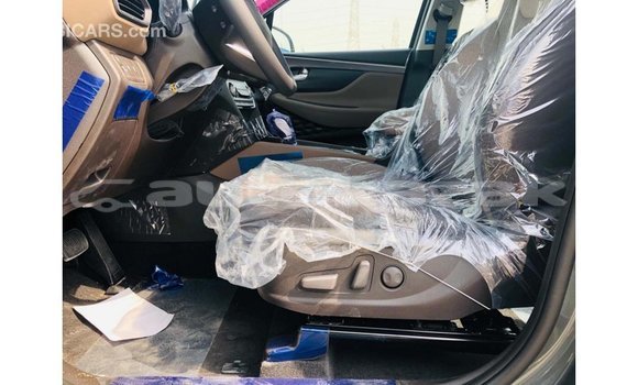 Buy Import Hyundai Santa Fe Green Car in Import - Dubai in Akmecet Buy Import Hyundai Santa Fe Green Car in Import - Dubai in Akmecet