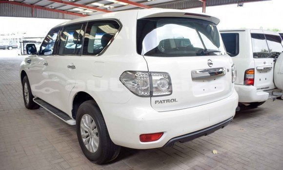 Buy Import Nissan Patrol White Car in Import - Dubai in Akmecet Buy Import Nissan Patrol White Car in Import - Dubai in Akmecet