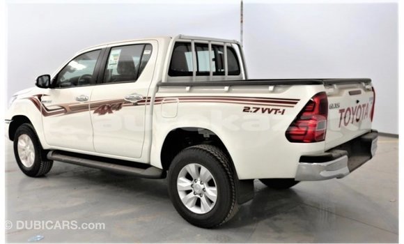 Buy Import Toyota Hilux White Car in Import - Dubai in Akmecet Buy Import Toyota Hilux White Car in Import - Dubai in Akmecet