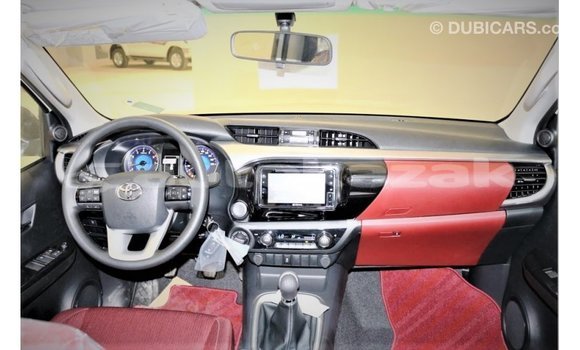 Buy Import Toyota Hilux White Car in Import - Dubai in Akmecet Buy Import Toyota Hilux White Car in Import - Dubai in Akmecet