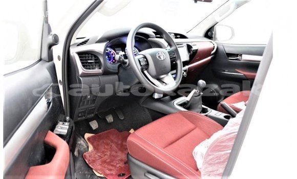 Buy Import Toyota Hilux White Car in Import - Dubai in Akmecet Buy Import Toyota Hilux White Car in Import - Dubai in Akmecet