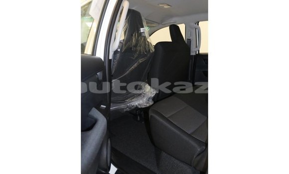Buy Import Toyota Hilux White Car in Import - Dubai in Akmecet Buy Import Toyota Hilux White Car in Import - Dubai in Akmecet