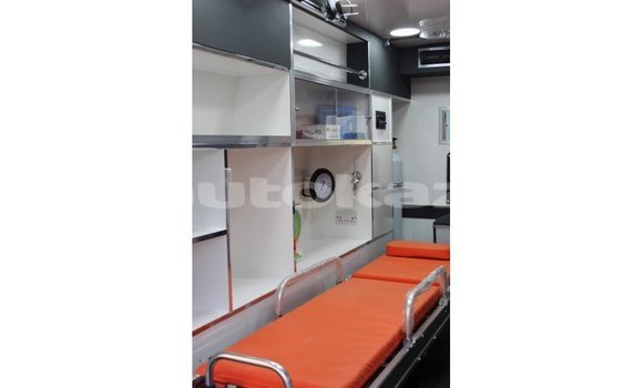 Buy Import Toyota Hiace White Car in Import - Dubai in Akmecet Buy Import Toyota Hiace White Car in Import - Dubai in Akmecet