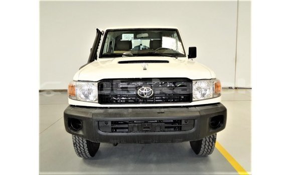 Buy Import Toyota Land Cruiser White Car in Import - Dubai in Akmecet Buy Import Toyota Land Cruiser White Car in Import - Dubai in Akmecet