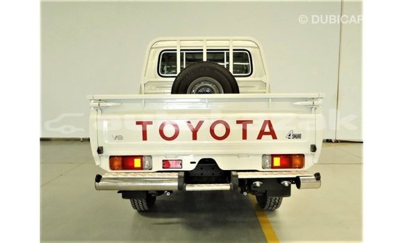 Buy Import Toyota Land Cruiser White Car in Import - Dubai in Akmecet Buy Import Toyota Land Cruiser White Car in Import - Dubai in Akmecet