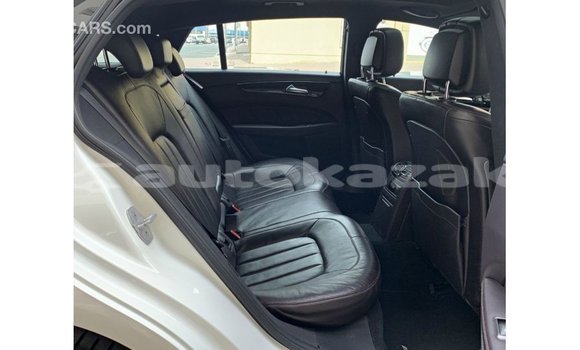 Buy Import Mercedes-Benz 190 White Car in Import - Dubai in Akmecet Buy Import Mercedes-Benz 190 White Car in Import - Dubai in Akmecet