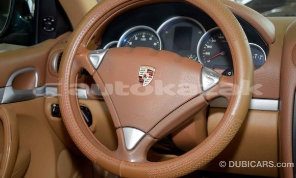 Buy Import Porsche Cayenne Green Car in Import - Dubai in Akmecet Buy Import Porsche Cayenne Green Car in Import - Dubai in Akmecet