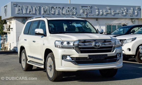 Buy Import Toyota Land Cruiser White Car in Import - Dubai in Akmecet Buy Import Toyota Land Cruiser White Car in Import - Dubai in Akmecet