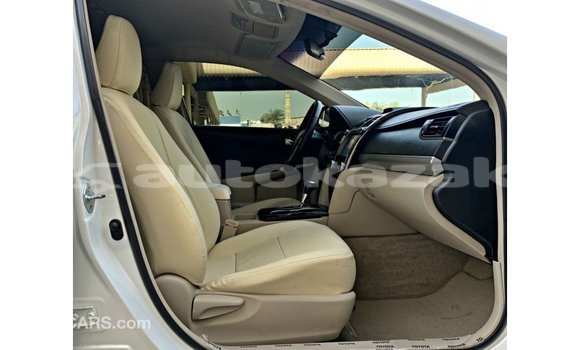 Buy Import Toyota Camry White Car in Import - Dubai in Akmecet Buy Import Toyota Camry White Car in Import - Dubai in Akmecet
