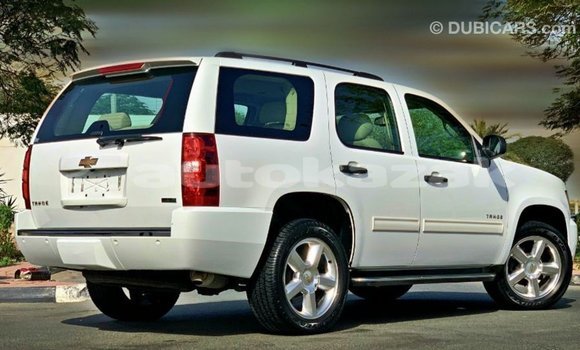 Buy Import Chevrolet Tahoe White Car in Import - Dubai in Akmecet Buy Import Chevrolet Tahoe White Car in Import - Dubai in Akmecet