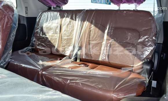 Buy Import Toyota Land Cruiser White Car in Import - Dubai in Akmecet Buy Import Toyota Land Cruiser White Car in Import - Dubai in Akmecet