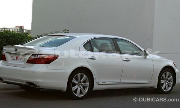 Buy Import Lexus LS White Car in Import - Dubai in Akmecet Buy Import Lexus LS White Car in Import - Dubai in Akmecet