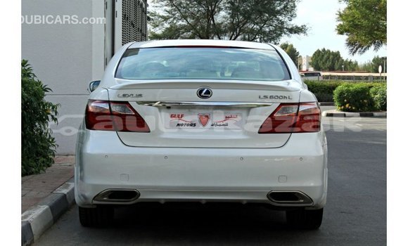 Buy Import Lexus LS White Car in Import - Dubai in Akmecet Buy Import Lexus LS White Car in Import - Dubai in Akmecet