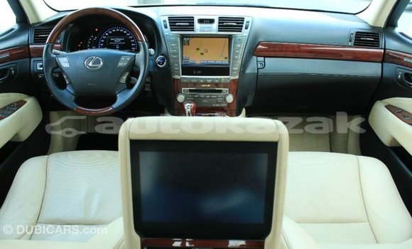 Buy Import Lexus LS White Car in Import - Dubai in Akmecet Buy Import Lexus LS White Car in Import - Dubai in Akmecet