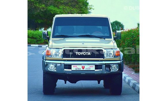 Buy Import Toyota Land Cruiser Beige Car in Import - Dubai in Akmecet Buy Import Toyota Land Cruiser Beige Car in Import - Dubai in Akmecet