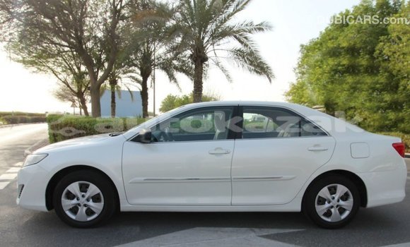 Buy Import Toyota Camry White Car in Import - Dubai in Akmecet Buy Import Toyota Camry White Car in Import - Dubai in Akmecet