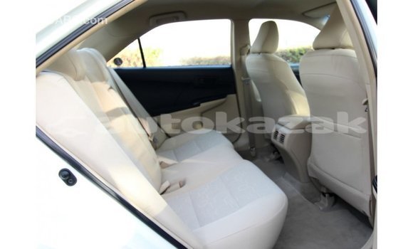 Buy Import Toyota Camry White Car in Import - Dubai in Akmecet Buy Import Toyota Camry White Car in Import - Dubai in Akmecet