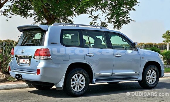 Buy Import Toyota Land Cruiser Blue Car in Import - Dubai in Akmecet Buy Import Toyota Land Cruiser Blue Car in Import - Dubai in Akmecet