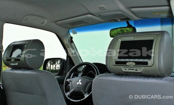 Buy Import Mitsubishi Pajero Brown Car in Import - Dubai in Akmecet Buy Import Mitsubishi Pajero Brown Car in Import - Dubai in Akmecet