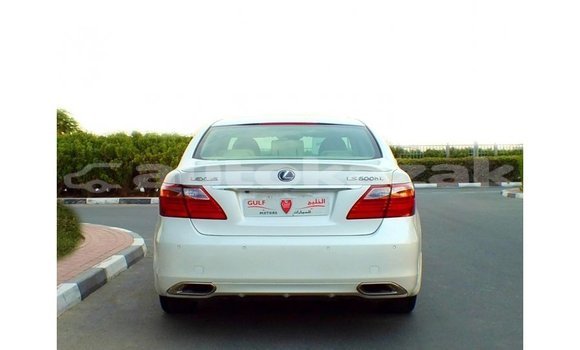Buy Import Lexus LS White Car in Import - Dubai in Akmecet Buy Import Lexus LS White Car in Import - Dubai in Akmecet