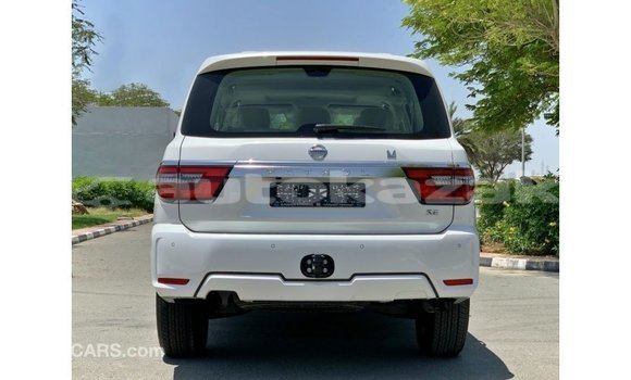 Buy Import Nissan Patrol White Car in Import - Dubai in Akmecet Buy Import Nissan Patrol White Car in Import - Dubai in Akmecet
