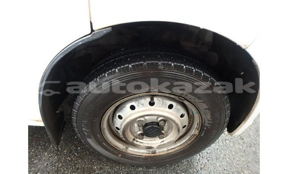 Buy Import Suzuki Every White Car in Import - Dubai in Akmecet Buy Import Suzuki Every White Car in Import - Dubai in Akmecet