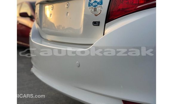 Buy Import Toyota Yaris White Car in Import - Dubai in Akmecet Buy Import Toyota Yaris White Car in Import - Dubai in Akmecet