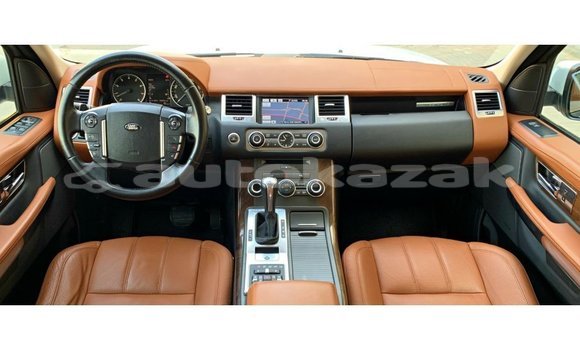 Buy Import Land Rover Range Rover White Car in Import - Dubai in Akmecet Buy Import Land Rover Range Rover White Car in Import - Dubai in Akmecet