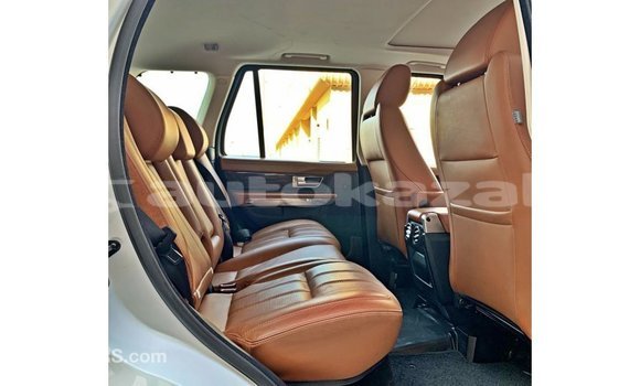 Buy Import Land Rover Range Rover White Car in Import - Dubai in Akmecet Buy Import Land Rover Range Rover White Car in Import - Dubai in Akmecet