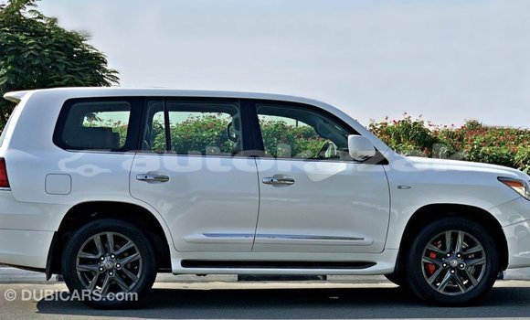 Buy Import Lexus LX White Car in Import - Dubai in Akmecet Buy Import Lexus LX White Car in Import - Dubai in Akmecet