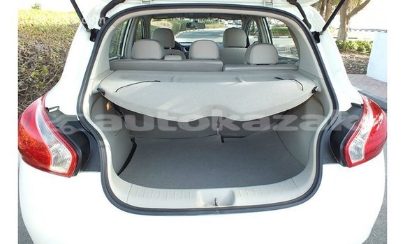 Buy Import Nissan Tiida White Car in Import - Dubai in Akmecet Buy Import Nissan Tiida White Car in Import - Dubai in Akmecet
