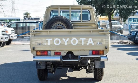 Buy Import Toyota Land Cruiser Beige Car in Import - Dubai in Akmecet Buy Import Toyota Land Cruiser Beige Car in Import - Dubai in Akmecet