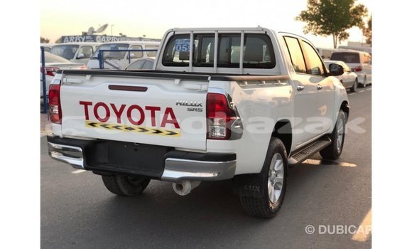 Buy Import Toyota Hilux White Car in Import - Dubai in Akmecet Buy Import Toyota Hilux White Car in Import - Dubai in Akmecet