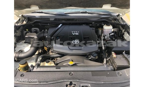 Buy Import Toyota Land Cruiser White Car in Import - Dubai in Akmecet Buy Import Toyota Land Cruiser White Car in Import - Dubai in Akmecet