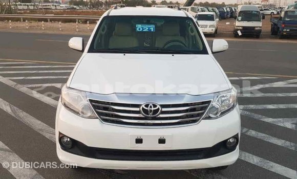 Buy Import Toyota Fortuner White Car in Import - Dubai in Akmecet Buy Import Toyota Fortuner White Car in Import - Dubai in Akmecet