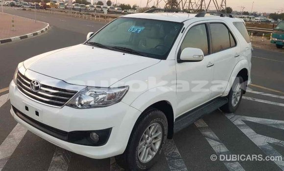 Buy Import Toyota Fortuner White Car in Import - Dubai in Akmecet Buy Import Toyota Fortuner White Car in Import - Dubai in Akmecet
