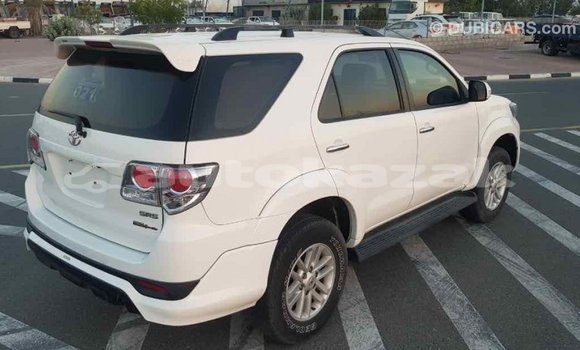 Buy Import Toyota Fortuner White Car in Import - Dubai in Akmecet Buy Import Toyota Fortuner White Car in Import - Dubai in Akmecet
