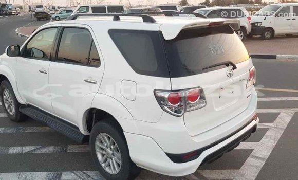 Buy Import Toyota Fortuner White Car in Import - Dubai in Akmecet Buy Import Toyota Fortuner White Car in Import - Dubai in Akmecet
