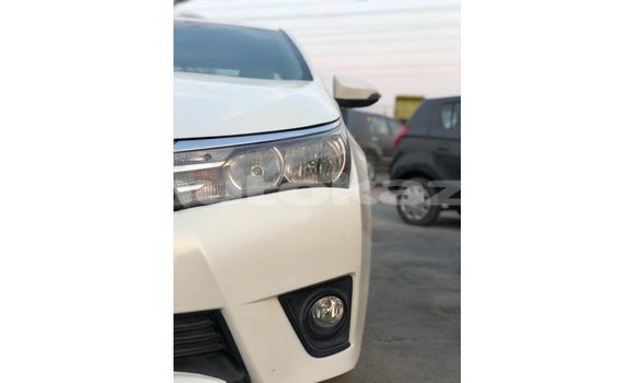 Buy Import Toyota Corolla White Car in Import - Dubai in Akmecet Buy Import Toyota Corolla White Car in Import - Dubai in Akmecet