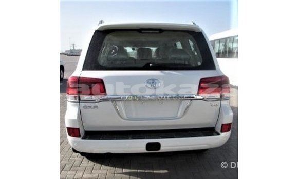Buy Import Toyota Land Cruiser White Car in Import - Dubai in Akmecet Buy Import Toyota Land Cruiser White Car in Import - Dubai in Akmecet