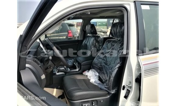 Buy Import Toyota Land Cruiser White Car in Import - Dubai in Akmecet Buy Import Toyota Land Cruiser White Car in Import - Dubai in Akmecet