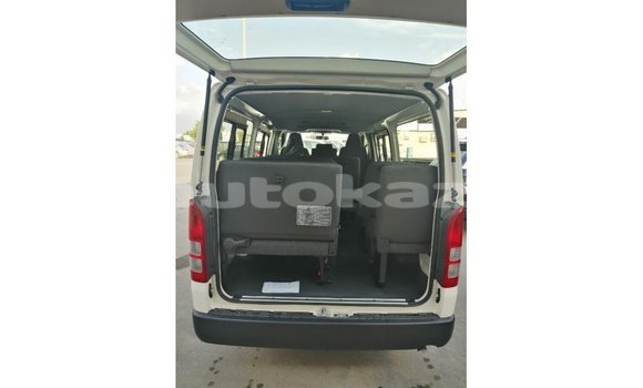 Buy Import Toyota Hiace White Car in Import - Dubai in Akmecet Buy Import Toyota Hiace White Car in Import - Dubai in Akmecet